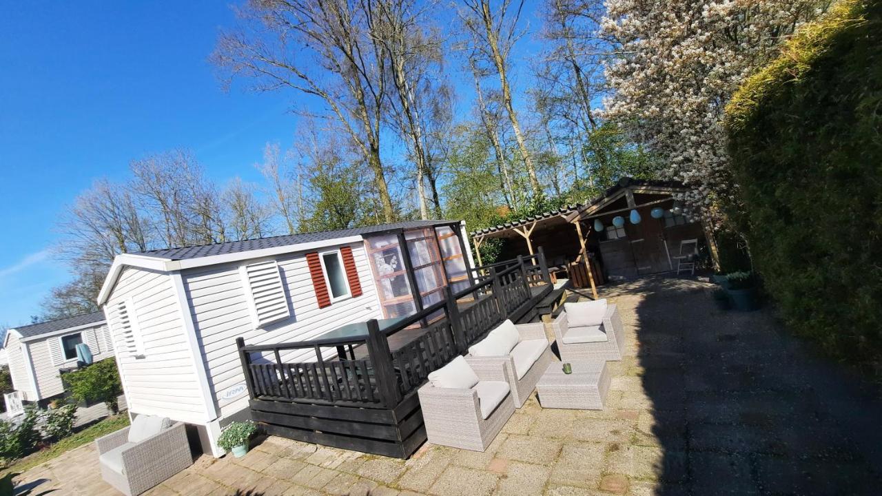 Kajuit423 6Pers 5Sterren Vakantiepark Bergumermeer Aan Het Water In Friesland Met Zwembad Villa Suameer Exterior foto